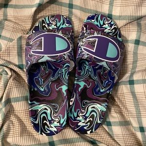 Champion Women's IPO Liquid Slides